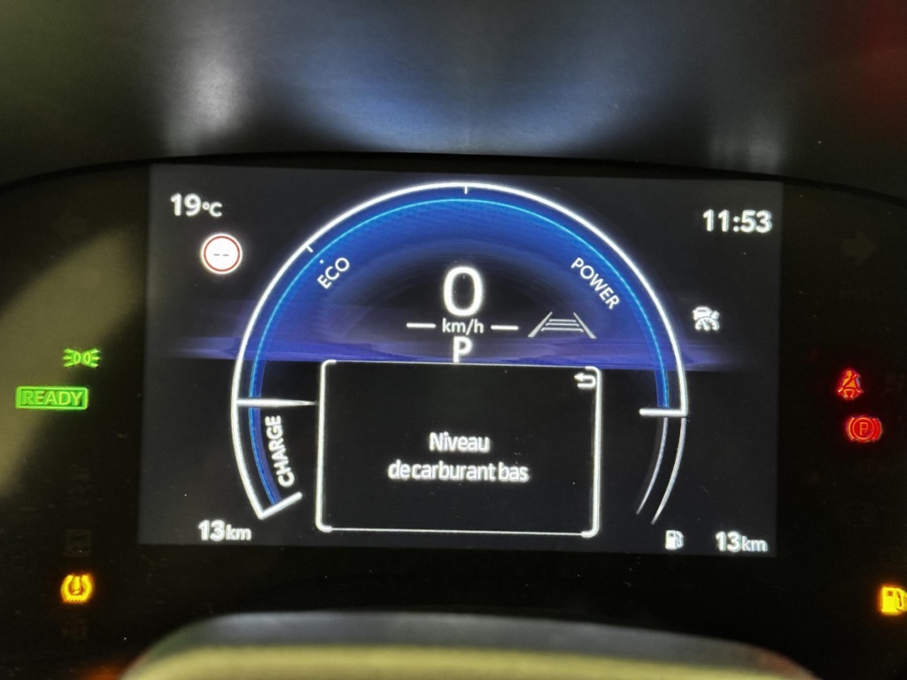 TOYOTA Yaris Cross 1.5 HYBRID 130H DESIGN AUTO - ref: 13-4227002 - Photo 8