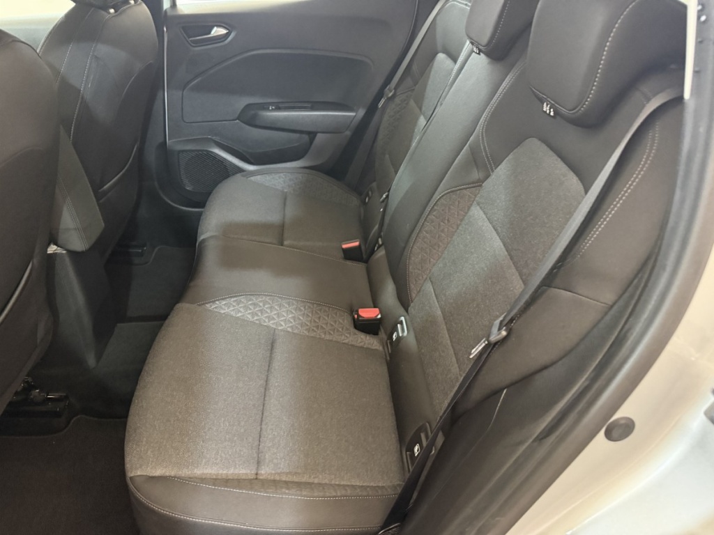 RENAULT Clio Business TCe 100 - 20 - ref: 13-4232172 - Photo 10