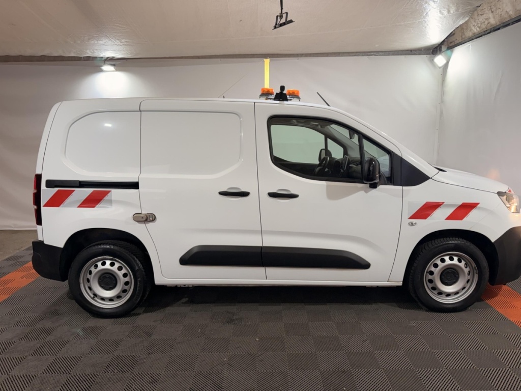 CITROEN Berlingo Taille M 1000kg PureTech 130 S&S AT Club - ref: 13-4234804 - Photo 2