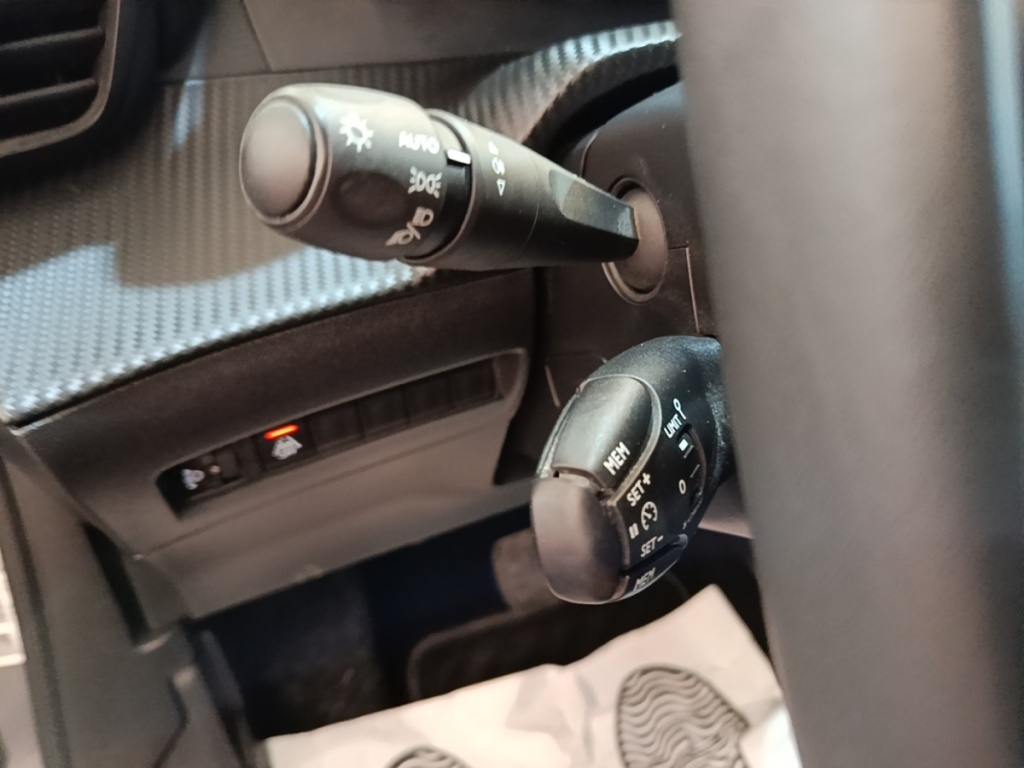 PEUGEOT e-2008 (2) ELECTRIQUE ALLURE PACK - ref: 13-4234831 - Photo 18