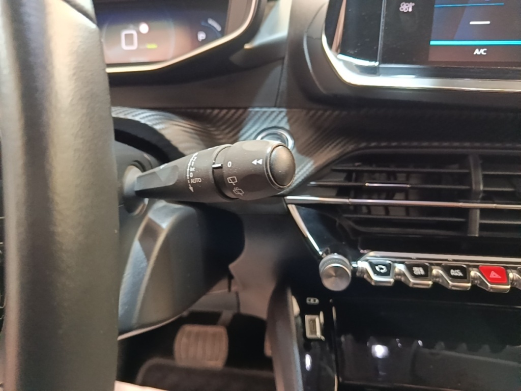 PEUGEOT e-2008 (2) ELECTRIQUE ALLURE PACK - ref: 13-4234831 - Photo 19