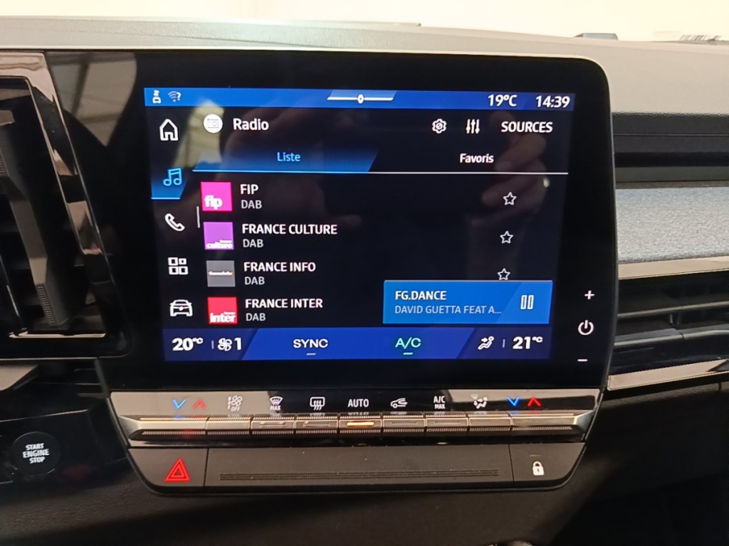 RENAULT Austral evolution full hybrid E-Tech 200 ch - 25 - ref: 13-4234839 - Photo 17