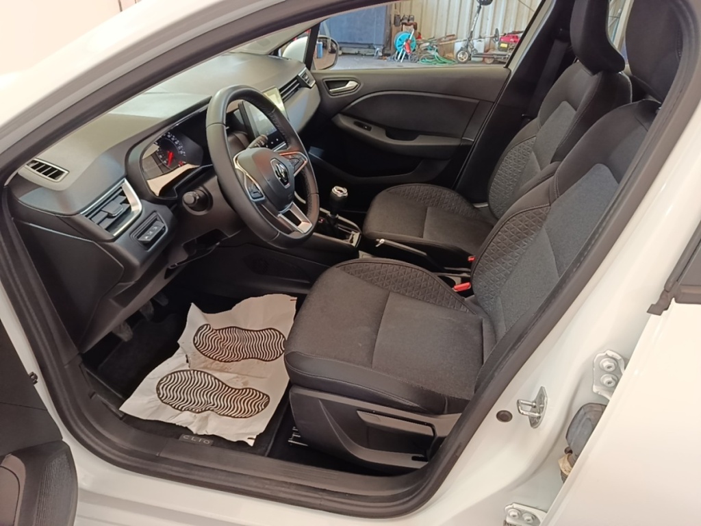 RENAULT Clio Business Réversible TCe 90 -21N - ref: 13-4242313 - Photo 8
