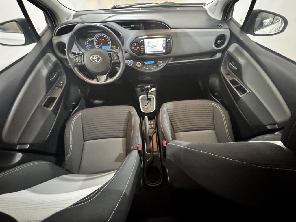 TOYOTA Yaris 1.5 Hybride 100h France Business - ref: 13-4242329 - Photo 11