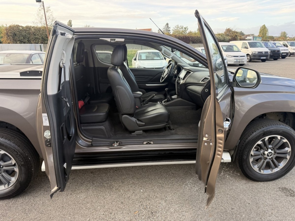 MITSUBISHI L200 CC 2.2 DI-D 150ch Instyle MY20 - ref: 13-4247214 - Photo 12
