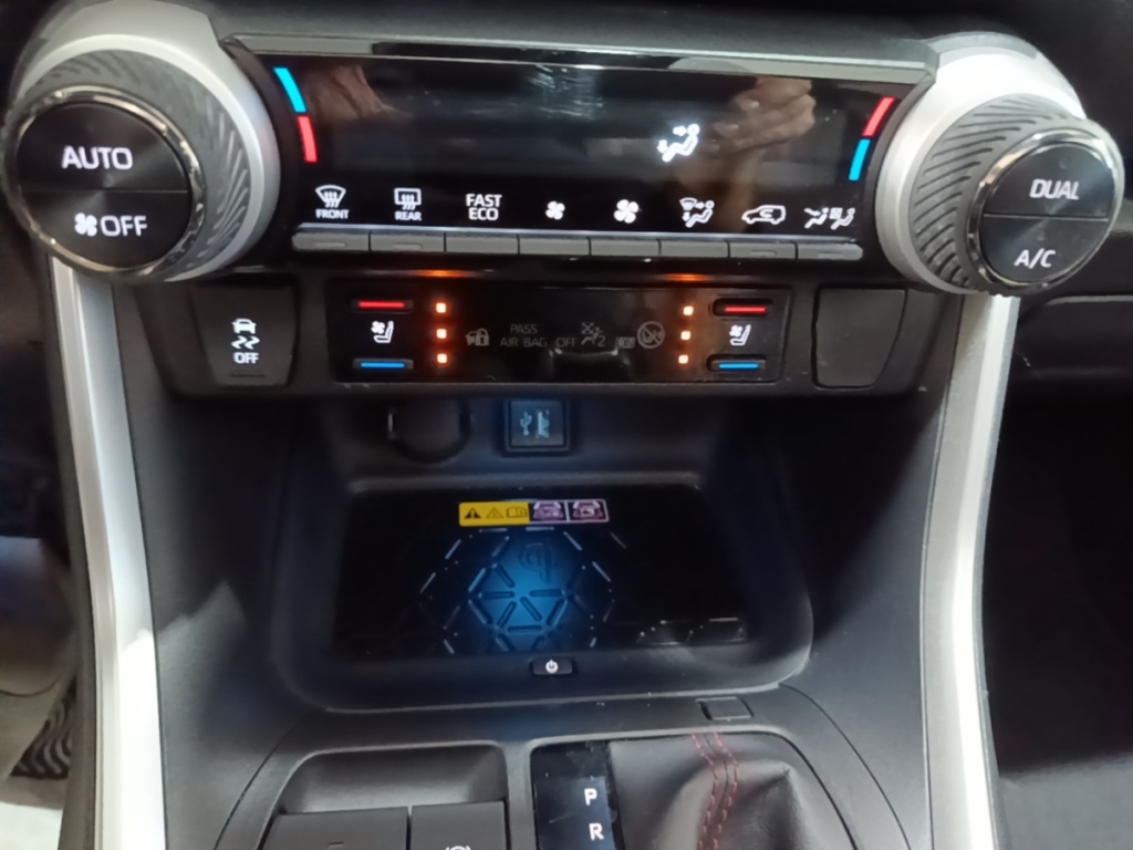 TOYOTA RAV4 Hybride (5) PHEV AWD Collection - ref: 13-4247810 - Photo 14