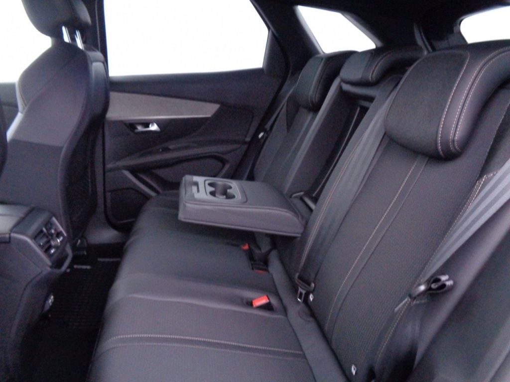 PEUGEOT 3008 1.2 PURETECH 130CH EAT8 GT - ref: 2-675342 - Photo 18