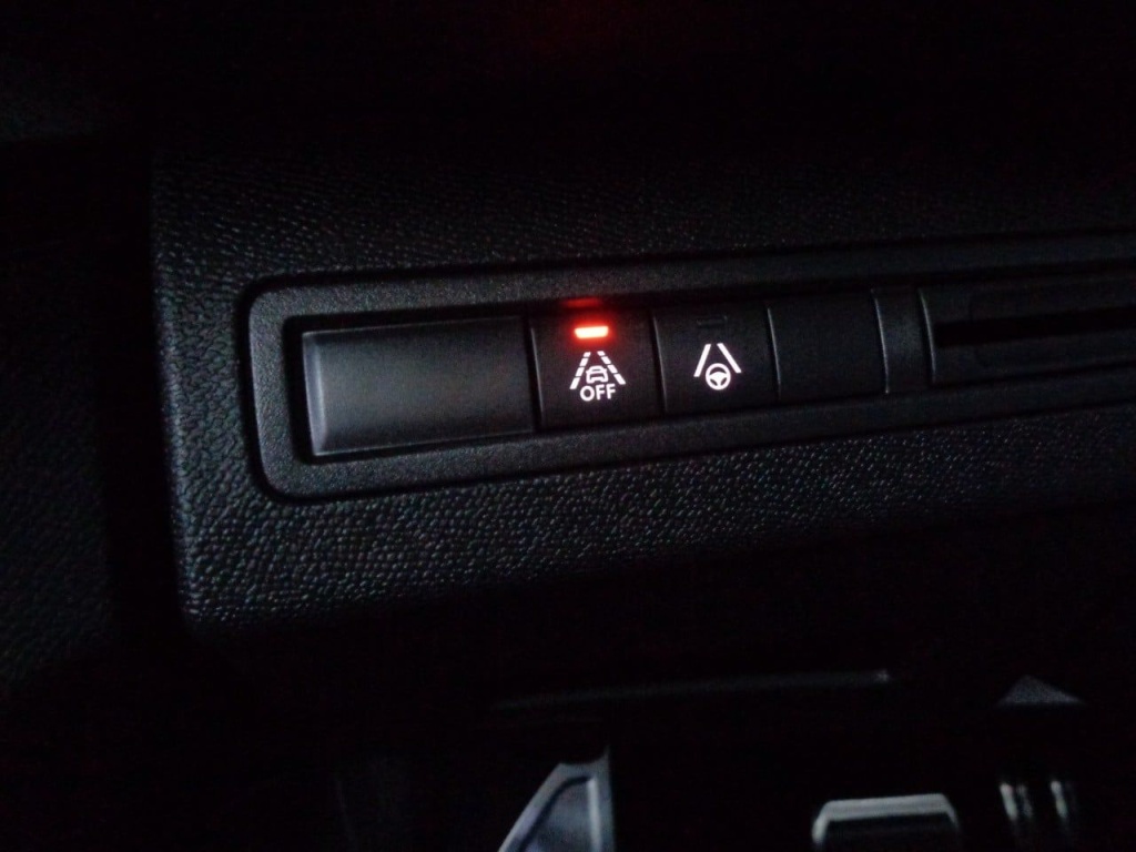 PEUGEOT 3008 1.2 PURETECH 130CH EAT8 GT - ref: 2-675347 - Photo 5