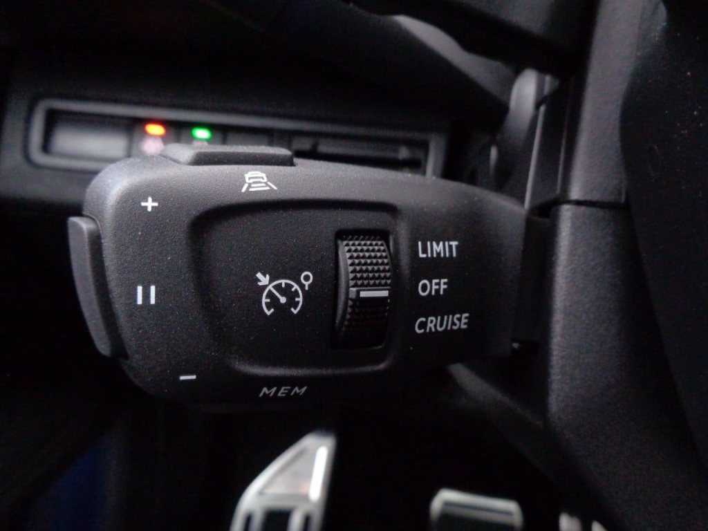PEUGEOT 3008 1.2 PURETECH 130CH EAT8 GT - ref: 2-676627 - Photo 15