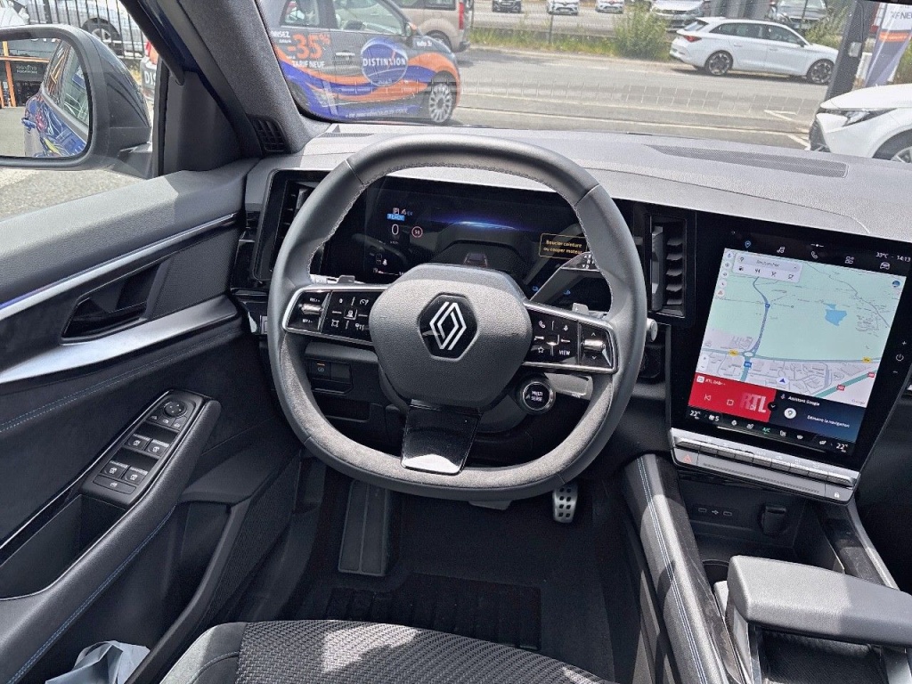 RENAULT Austral 1.2E-TECH F.HYBRID 200ICONIC ESPRIT A - ref: 2-763568 - Photo 5