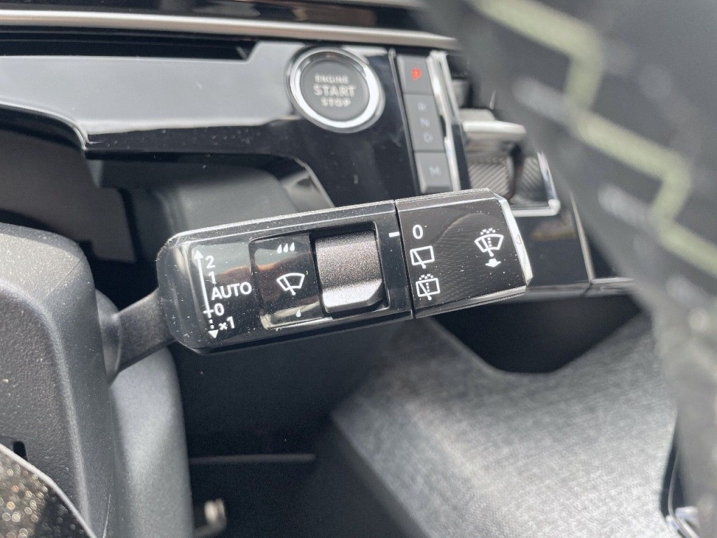 PEUGEOT 5008 1.2 HYBRID 145CH E-DCS6 GT - ref: 2-766271 - Photo 11