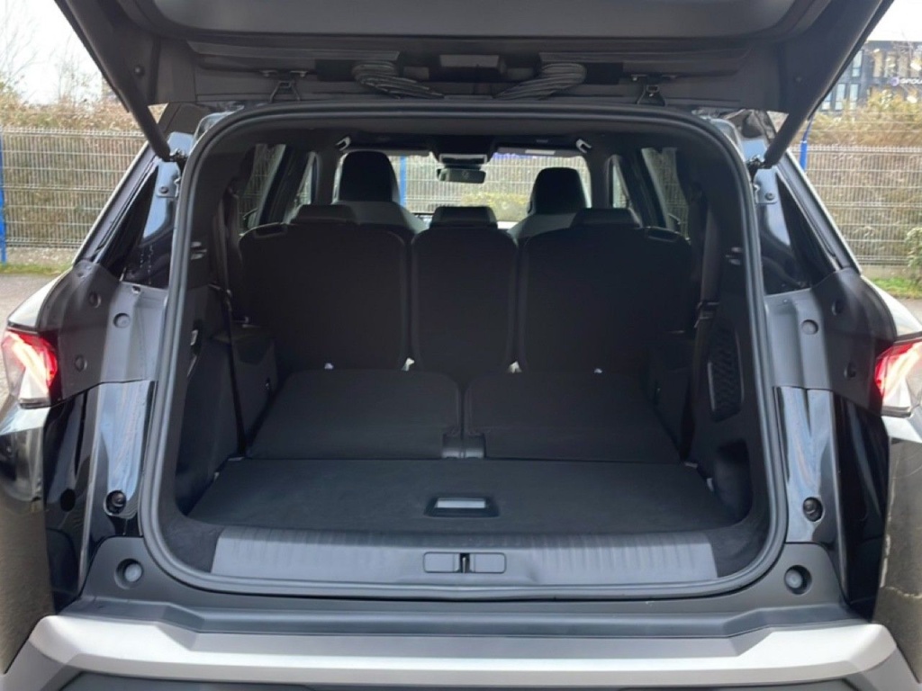 PEUGEOT 5008 1.2 HYBRID 145CH E-DCS6 GT - ref: 2-766276 - Photo 2