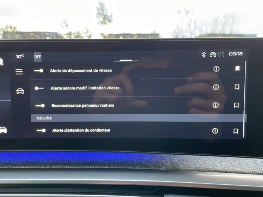 PEUGEOT 5008 1.2 HYBRID 145CH E-DCS6 GT - ref: 2-766276 - Photo 20