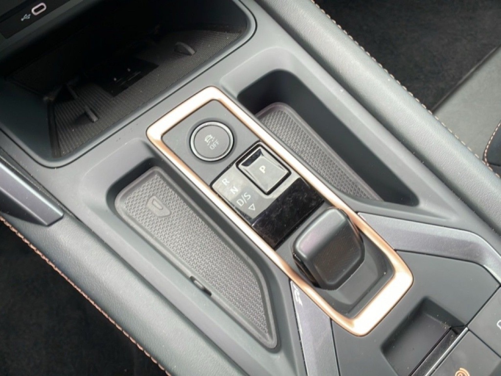 CUPRA Formentor 1.5 eTSI 150CH DSG7 - ref: 2-790293 - Photo 6