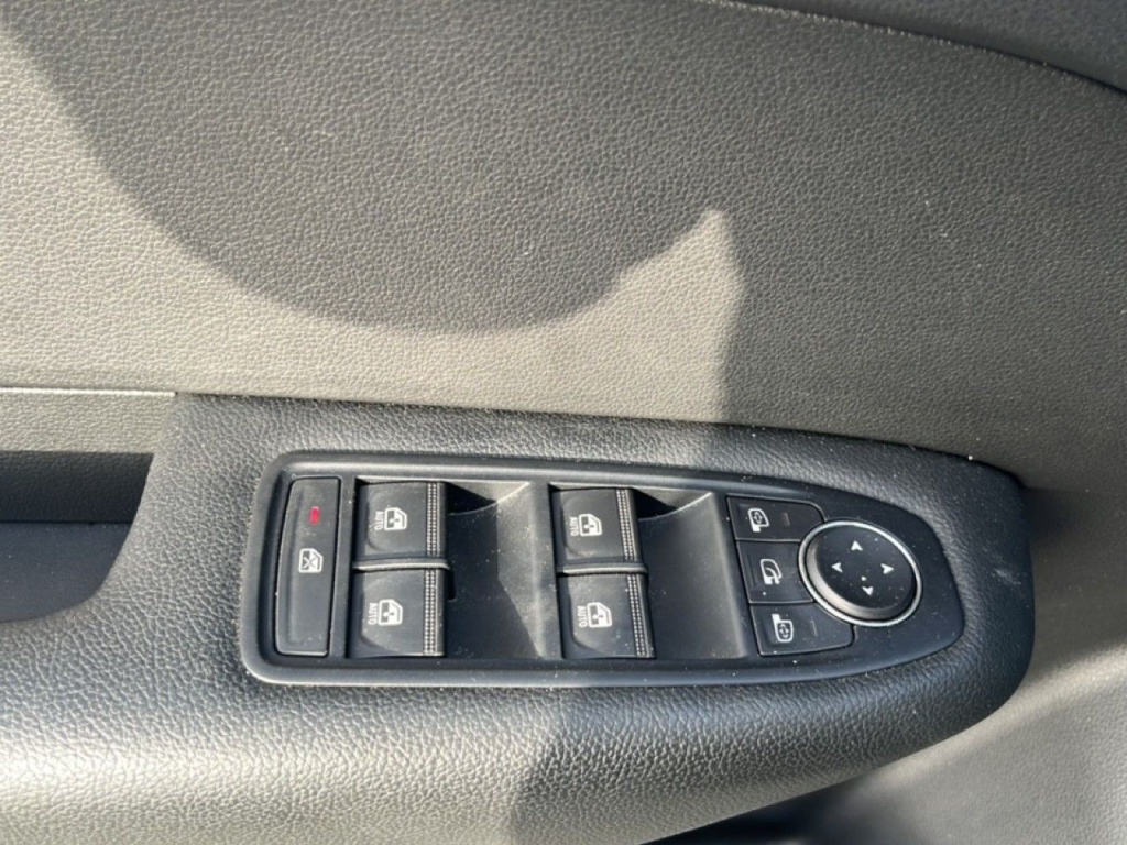 RENAULT Arkana 1.3 MILD HYBRID 140CH EDC EVOLUTION - ref: 2-790787 - Photo 8