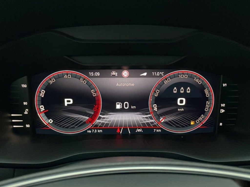 SKODA Karoq 1.5 TSI 150CH DSG7 SPORTLINE - ref: 2-810476 - Photo 11