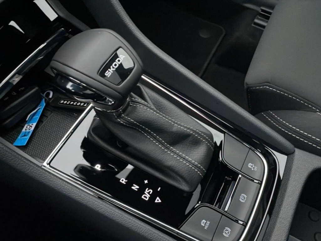 SKODA Karoq 1.5 TSI 150CH DSG7 SPORTLINE - ref: 2-810476 - Photo 6