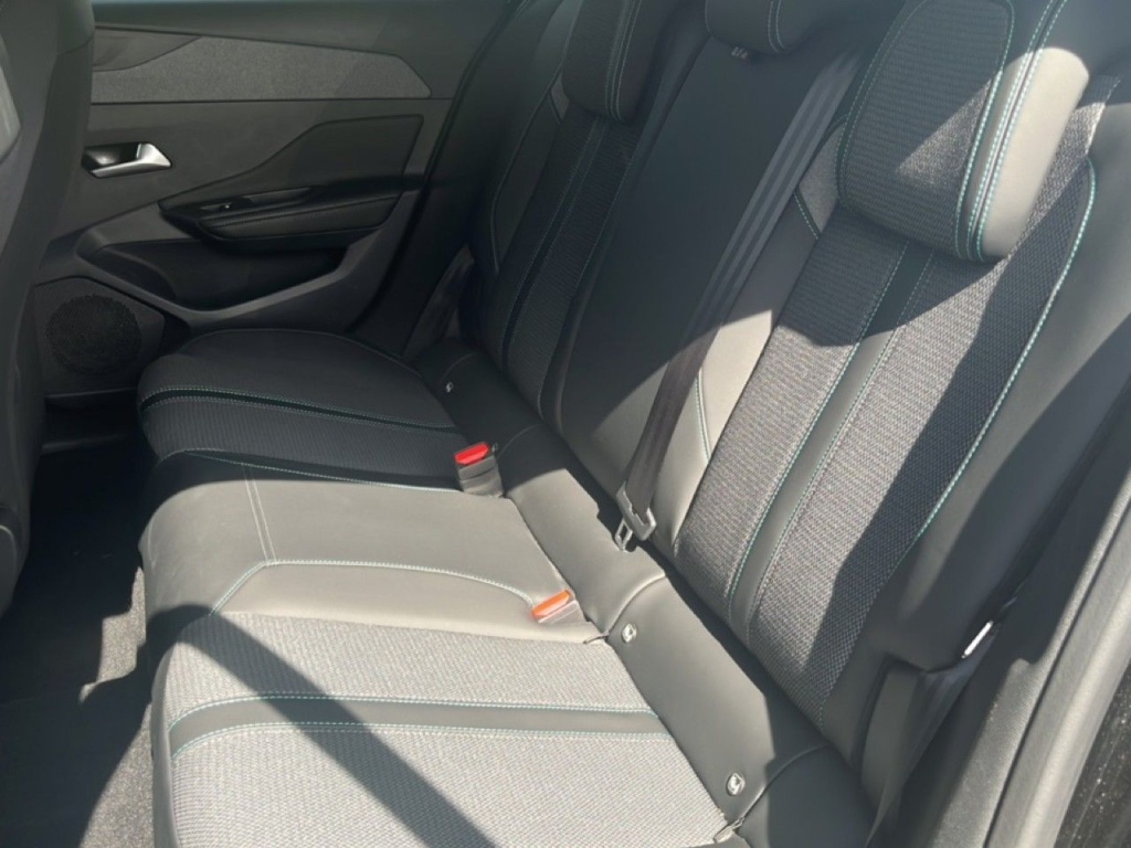 PEUGEOT 308 HYBRID 145CH E-DCS6 ALLURE - ref: 2-818881 - Photo 9