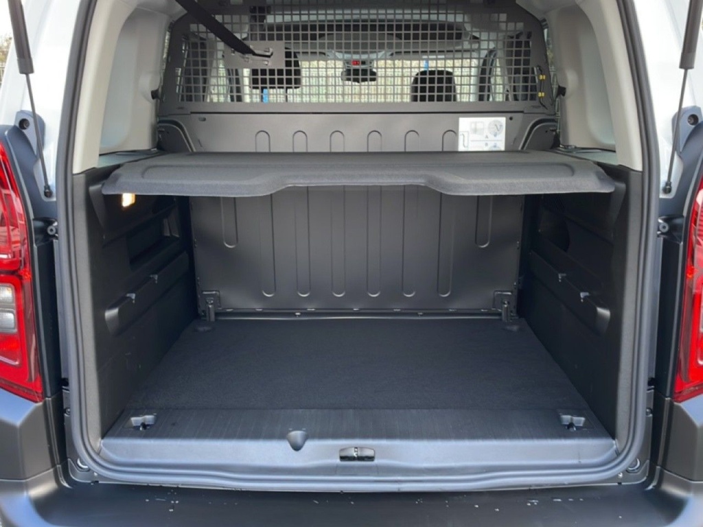 CITROEN Berlingo MULTISPACE M 1.5 BLUEHDI 130CH EAT8 MAX - ref: 2-824851 - Photo 2