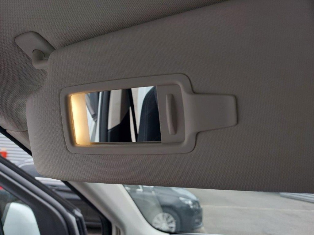 BMW Serie 2 Active Tourer 218I 136CH BVA LOUNGE - ref: 2-832923 - Photo 17