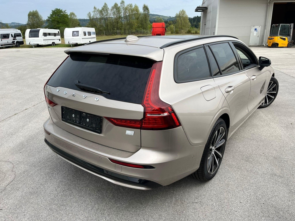 VOLVO V60 Ultimate Dark T6 pHEV 350HP AWD Geartronic  - ref: 4-132268 - Photo 5