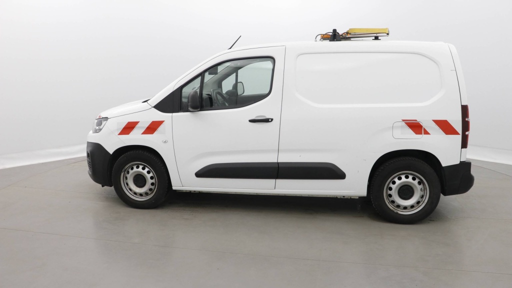 CITROEN Berlingo Van WORKER M 1000 ESSENCE 130 EAT8 WORKER 3PL +GPS +PDC AR/AV - ref: 5-1338625 - Photo 3