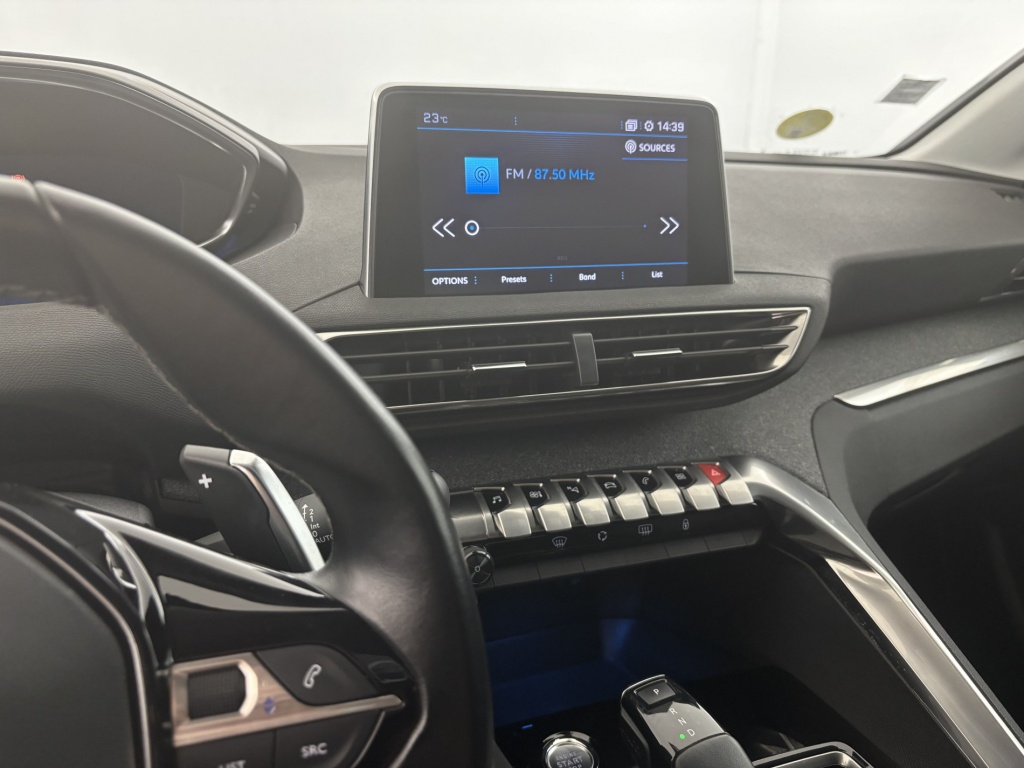 PEUGEOT 3008 Allure BlueHDi 130ch S&S EAT8 - ref: 6-2971x235198 - Photo 18