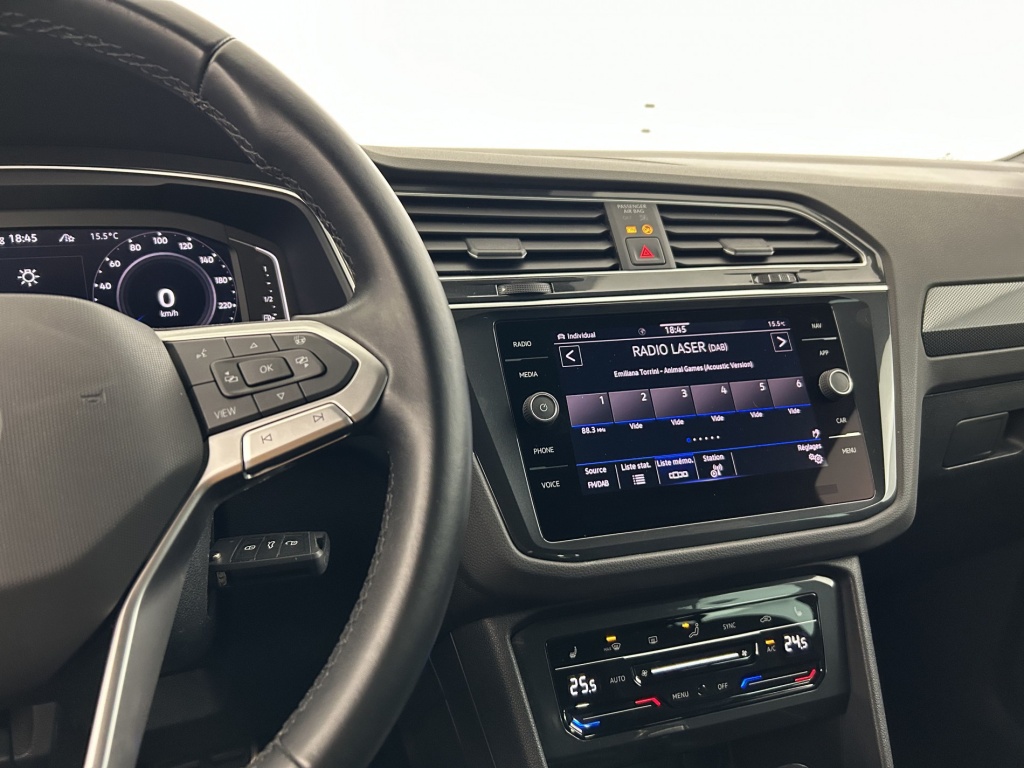 VOLKSWAGEN Tiguan Life 1.5 TSI 150 - ref: 6-2971x250850 - Photo 18