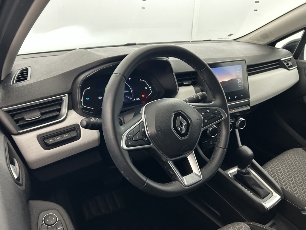 RENAULT Clio Evolution E-Tech full hybrid 145 - ref: 6-2971x252536 - Photo 14