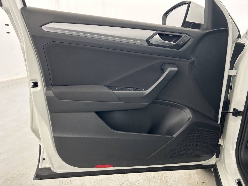VOLKSWAGEN T-Roc Active 1.5 TSI 150 EVO Start/Stop DSG7 - ref: 6-2971x252657 - Photo 12