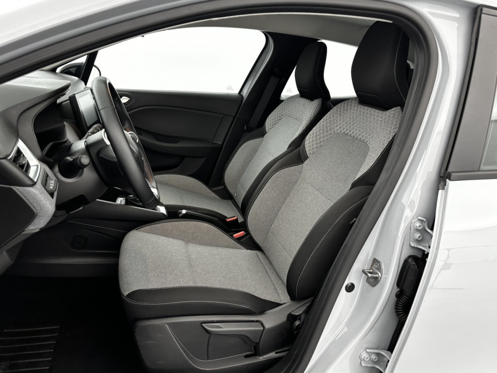 RENAULT Clio Evolution E-Tech full hybrid 145 ch GSR2 - ref: 6-2971x253215 - Photo 13