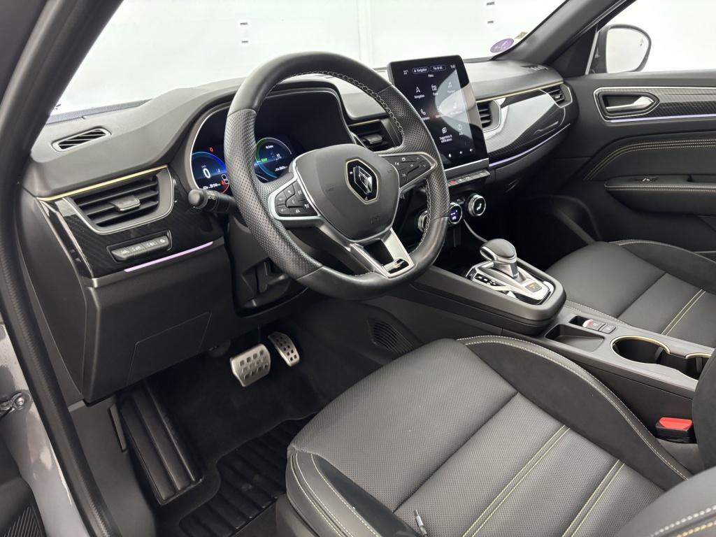 RENAULT Arkana Engineered E-Tech hybride 145 22 - ref: 6-2971x253318 - Photo 14