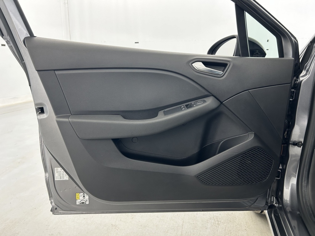 RENAULT Clio Equilibre TCe 90 - ref: 6-2971x253440 - Photo 12