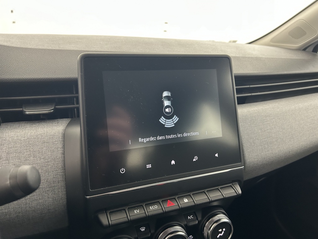 RENAULT Clio Evolution E-Tech full hybrid 145 ch GSR2 - ref: 6-2971x253482 - Photo 19