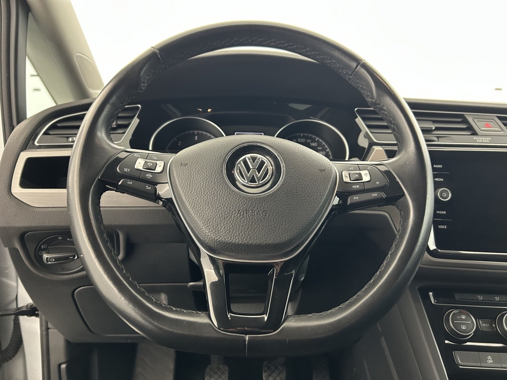 VOLKSWAGEN Touran Confortline Business 1.6 TDI 115 BMT 7pl - ref: 6-2971x254056 - Photo 15
