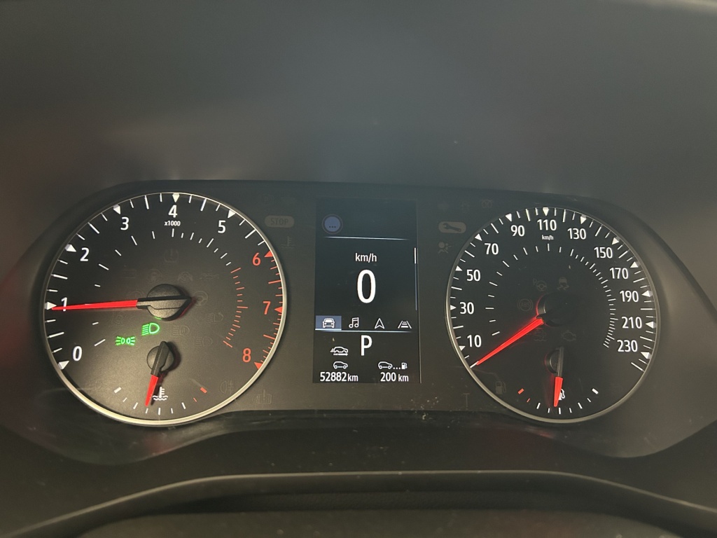 RENAULT Arkana Evolution mild hybrid 140 EDC FAP 22 - ref: 6-2971x256686 - Photo 17