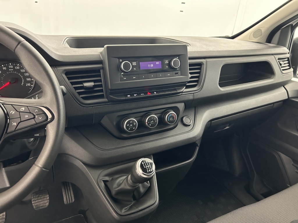 RENAULT Trafic ADVANCE FG BLUE DCI 130 L1H1 3T GSR2 - ref: 6-2971x257658 - Photo 12