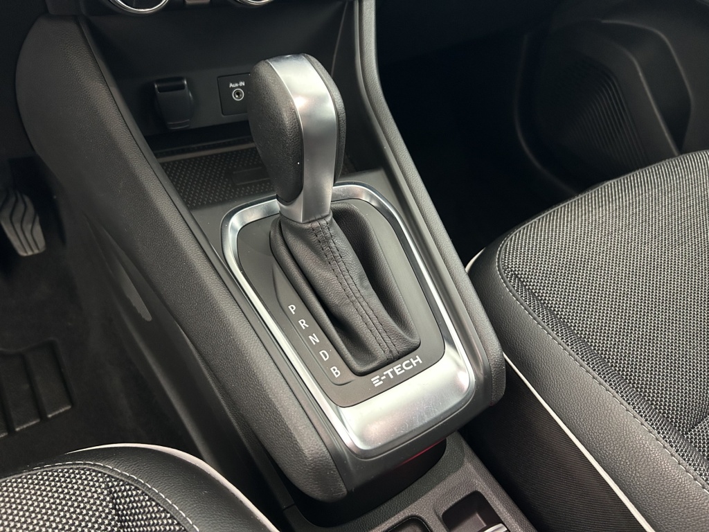 RENAULT Captur Techno E-Tech hybride rechargeable 160 - ref: 6-2971x260216 - Photo 13