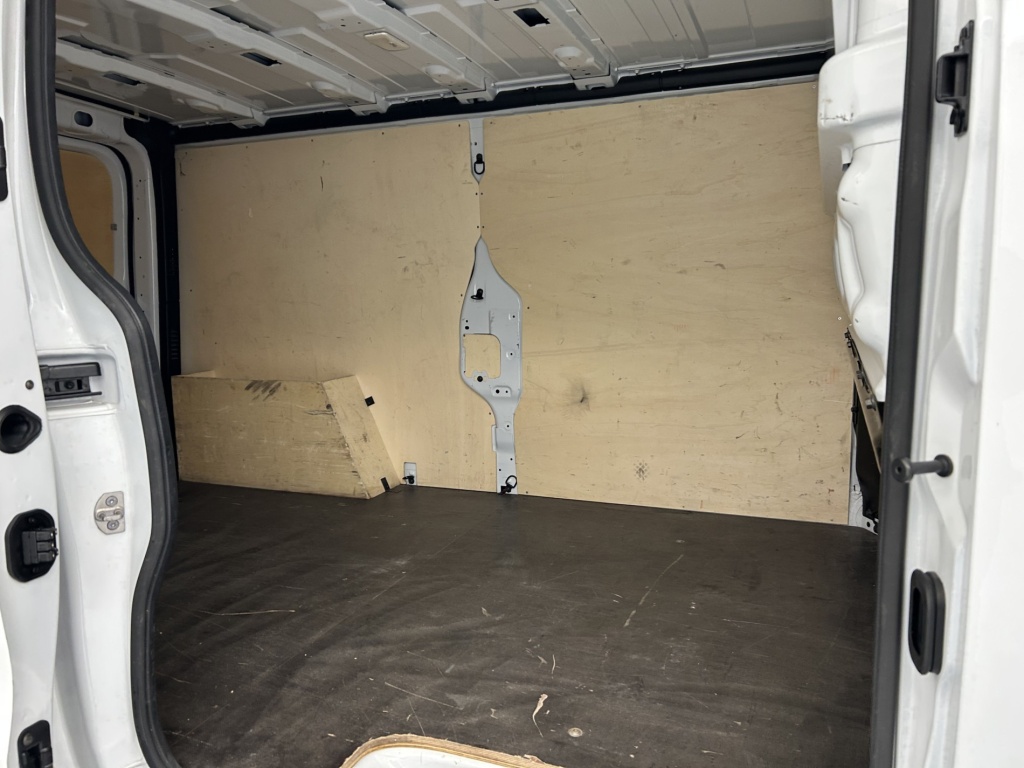 RENAULT Trafic CONFORT FGN L2H1 3000 KG BLUE DCI 130 - ref: 6-2971x260790 - Photo 16