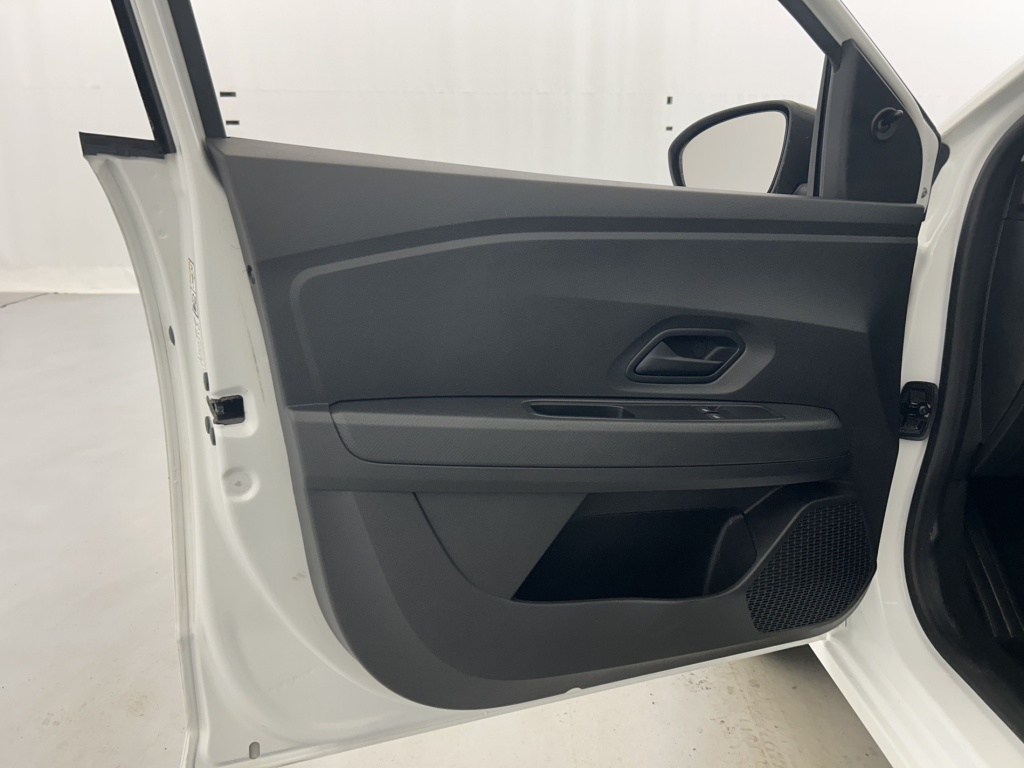 DACIA Sandero Essential ECO-G 100 - ref: 6-2971x261287 - Photo 11