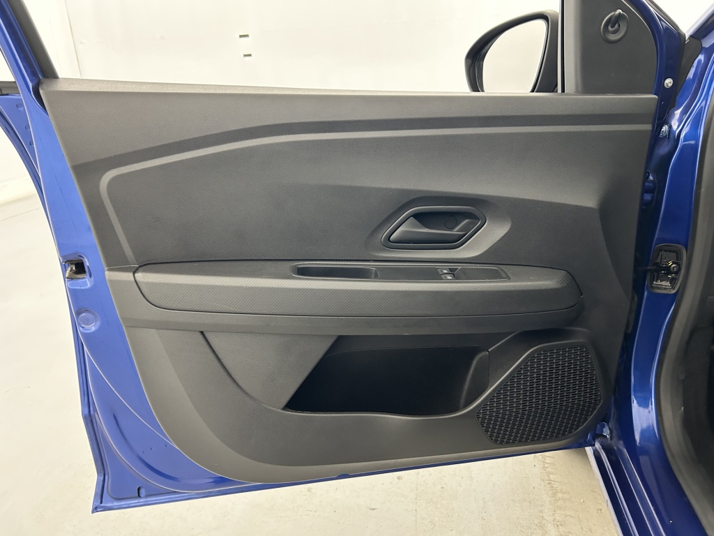 DACIA Sandero Essential ECO-G 100 - ref: 6-2971x261483 - Photo 11