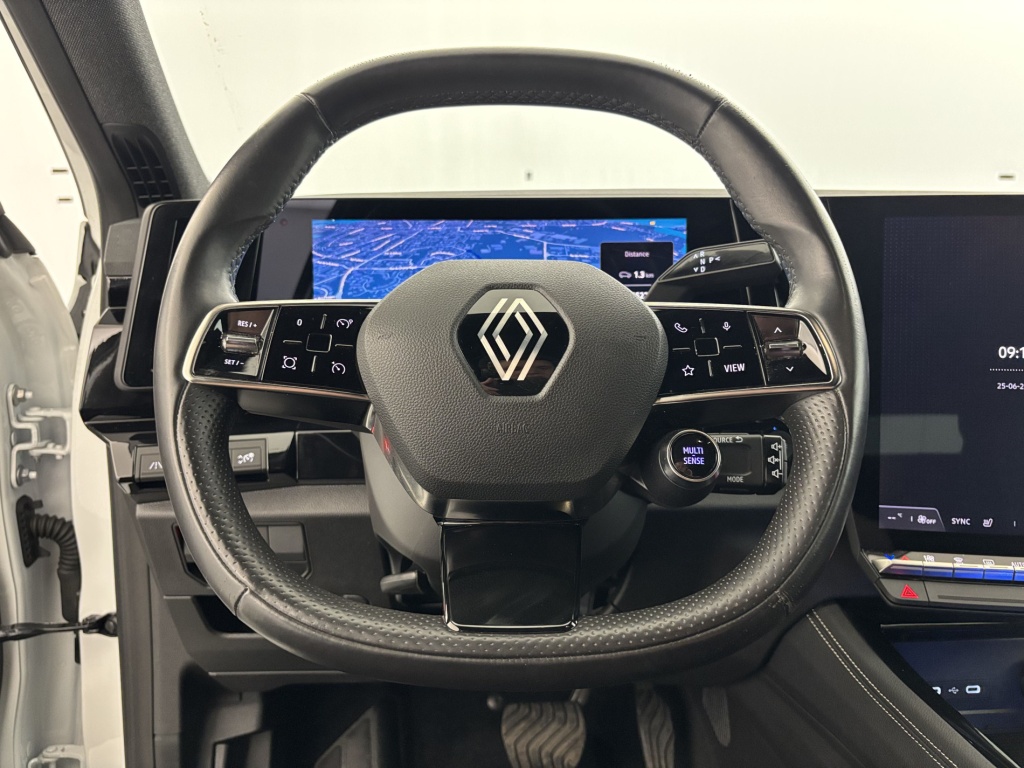 RENAULT Austral Techno E-Tech hybrid 200 - ref: 6-2971x262340 - Photo 15