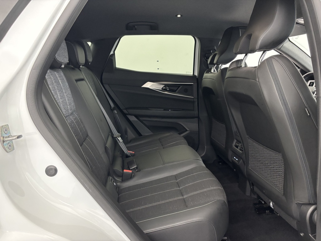 RENAULT Austral Techno E-Tech hybrid 200 - ref: 6-2971x262340 - Photo 16