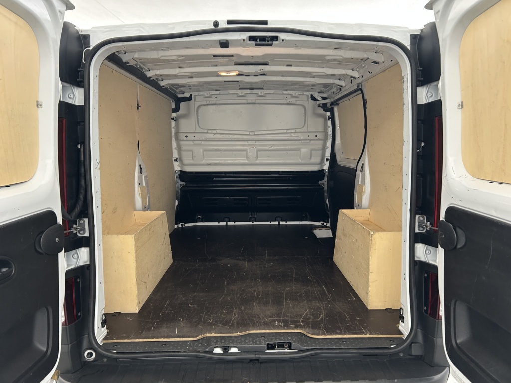 RENAULT Trafic ADVANCE FG BLUE DCI 130 L1H1 3T GSR2 - ref: 6-2971x262605 - Photo 18