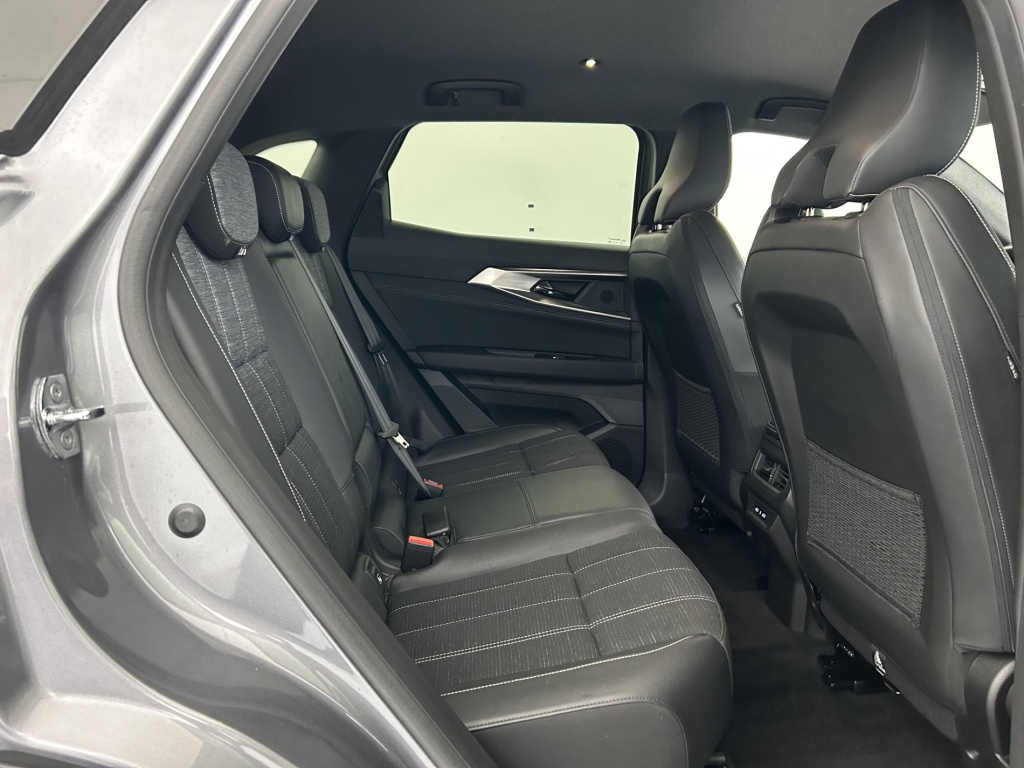 RENAULT Austral Techno E-Tech hybrid 200 - ref: 6-2971x262704 - Photo 16