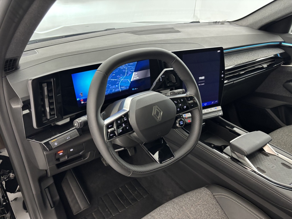 RENAULT Espace Techno 7 Places E-Tech full hybrid 200 GSR2 - ref: 6-2971x263095 - Photo 10