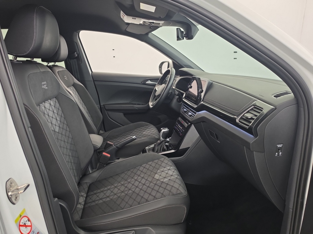 VOLKSWAGEN T-Cross R-Line 1.0 TSI 115 Start/Stop DSG7 - ref: 6-2971x263178 - Photo 14