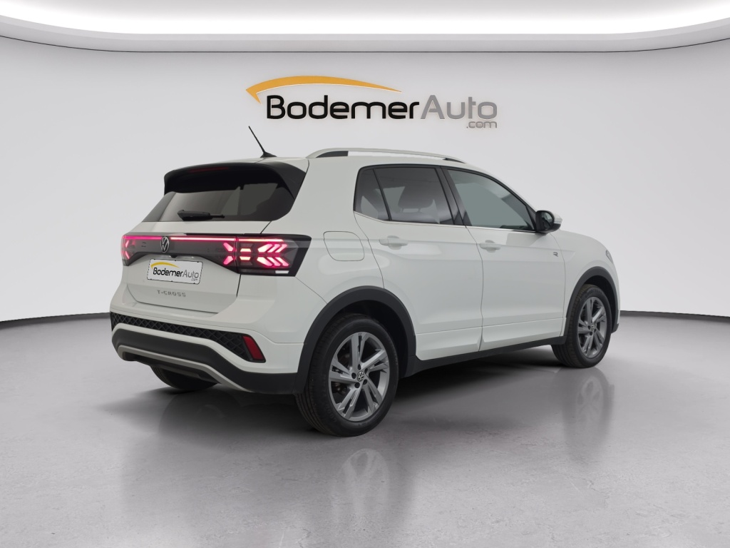 VOLKSWAGEN T-Cross R-Line 1.0 TSI 115 Start/Stop DSG7 - ref: 6-2971x263178 - Photo 5