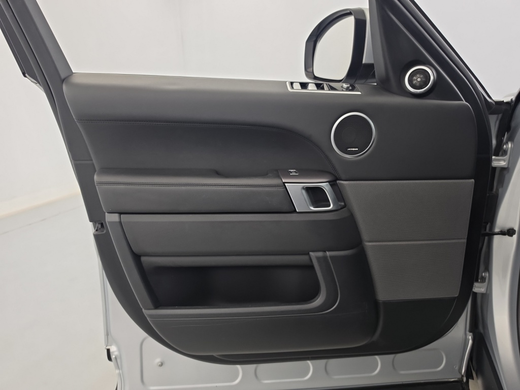 LAND ROVER Range Rover Sport SE Mark VIII P400e PHEV 2.0L 404ch - ref: 6-2971x263436 - Photo 11