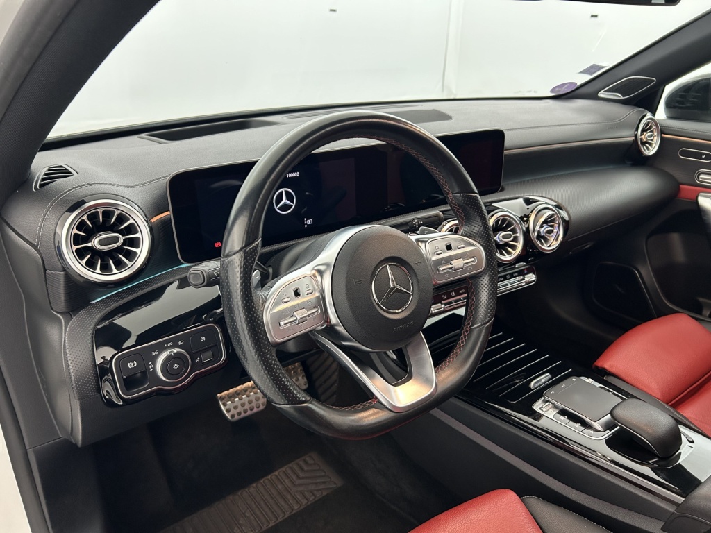 MERCEDES Classe A AMG Line 200 7G-DCT - ref: 6-2971x263447 - Photo 10